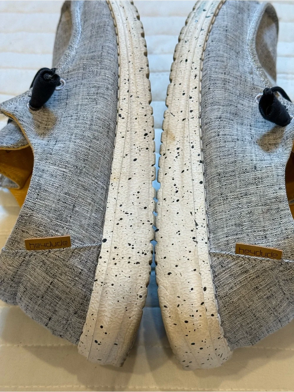 Hey Dude Wendy Chambray White Blue Slip-On Lightweight Comfy Shoes Women Size 7